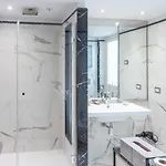 Suites Rome Pensionat 4*
