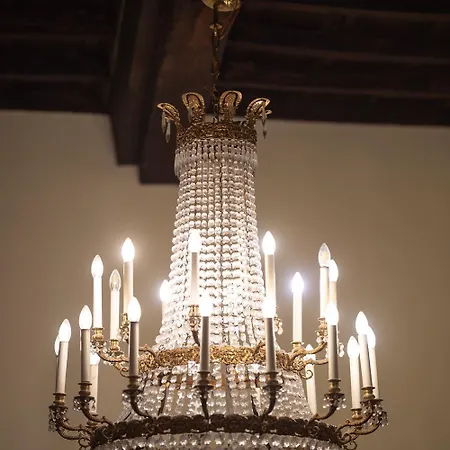 ゲストハウス Suites Rome ローマ