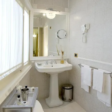 Suites Rome ローマ